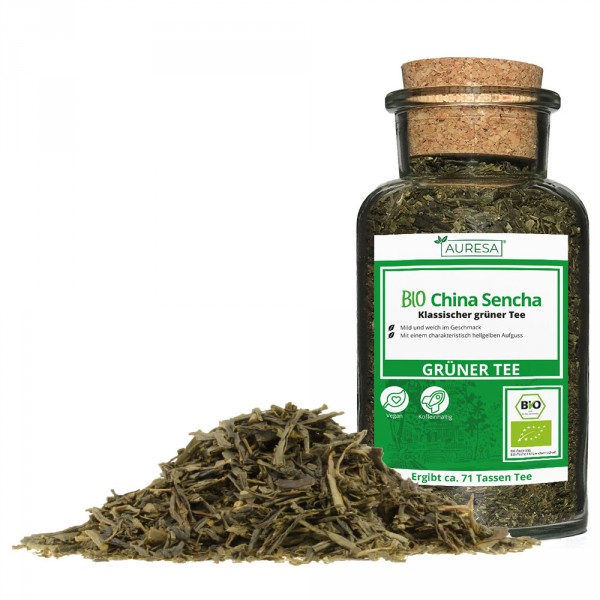 Loose green tea organic China Sencha in a glass